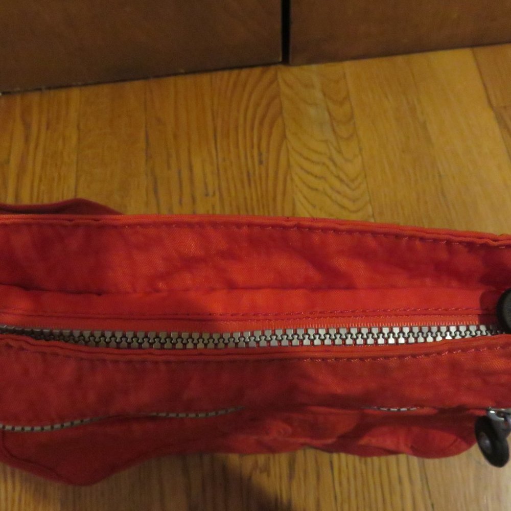 Kipling Red Medium Crossbody Bag, Euc - image 4